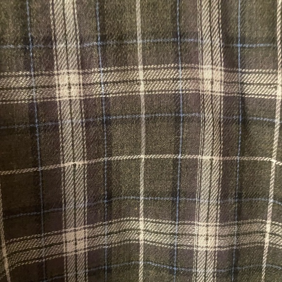 Vince soft flannel plaid button down - Picture 2 of 4